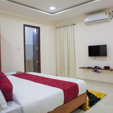 Aptly Premium Serviced Apartments - A Brand Unit Of Skyla - Lotus Pond Хидерабад Екстериор снимка